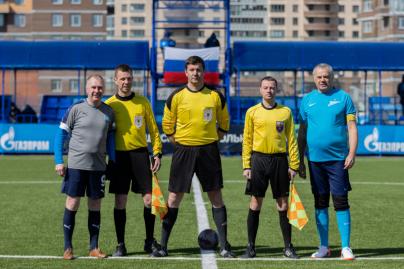 Товарищеский матч ветеранов ФК «Зенит» и  ФК «Крылья Советов»