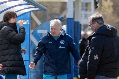 Товарищеский матч ветеранов ФК «Зенит» и  ФК «Крылья Советов»