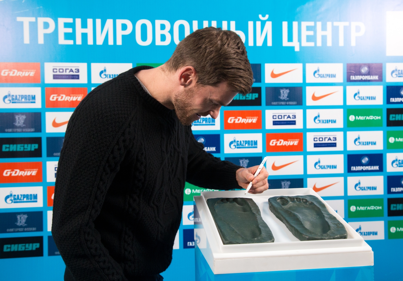 Данни и Николас Ломбертс вошли в Аллею славы «Зенита»