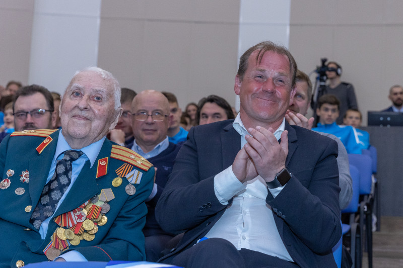 Выпускной воспитанников Академии ФК «Зенит»