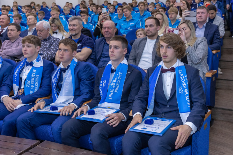 Выпускной воспитанников Академии ФК «Зенит»