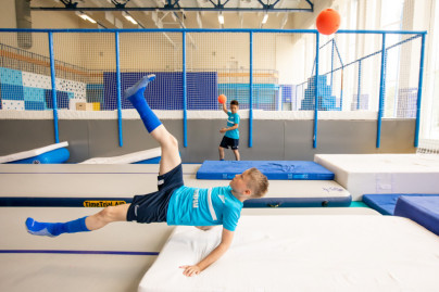 Занятия по акробатике в батутном центре «Газпром»-Академии