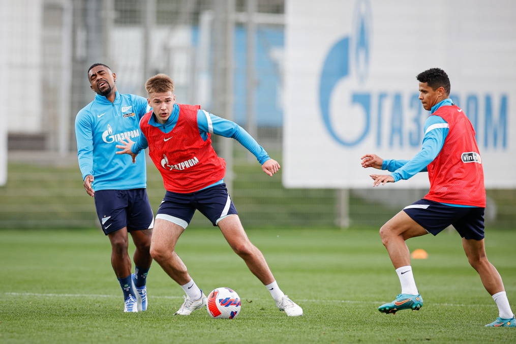 «Газпром» — тренировочные сборы в Петербурге: 19 июня, утренняя тренировка