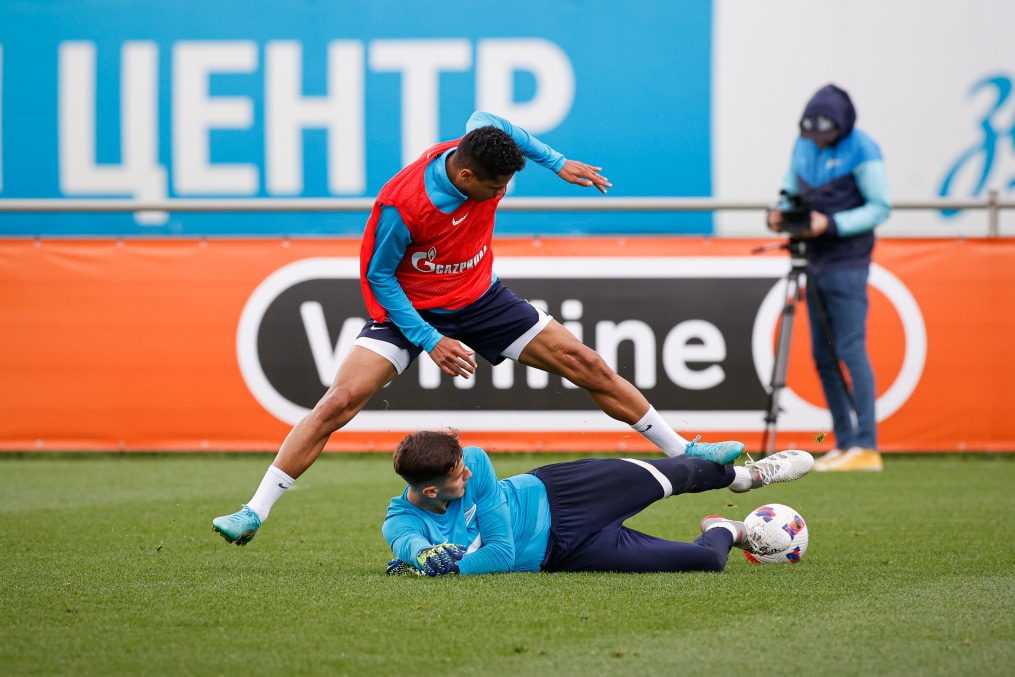 «Газпром» — тренировочные сборы в Петербурге: 19 июня, утренняя тренировка