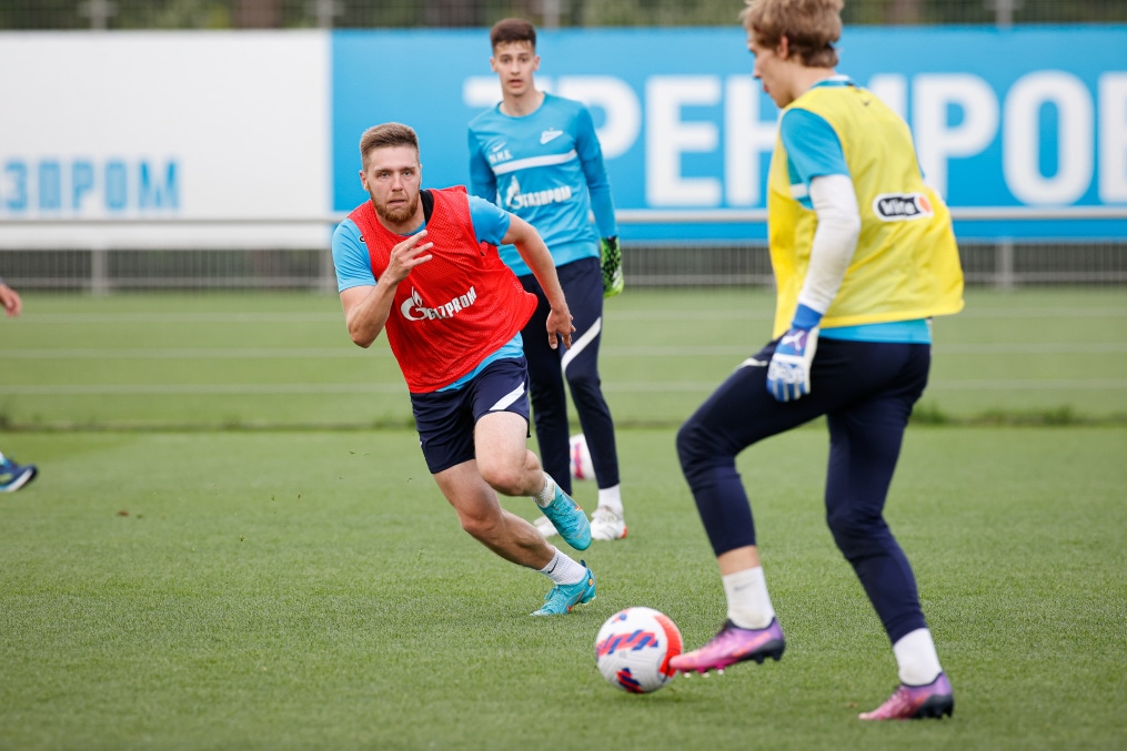 «Газпром» — тренировочные сборы в Петербурге: 19 июня, утренняя тренировка
