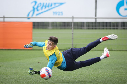 «Газпром» — тренировочные сборы в Петербурге: 19 июня, утренняя тренировка