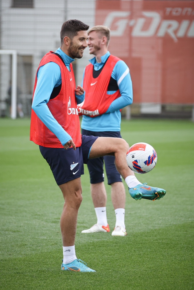 «Газпром» — тренировочные сборы в Петербурге: 20 июня, утренняя тренировка
