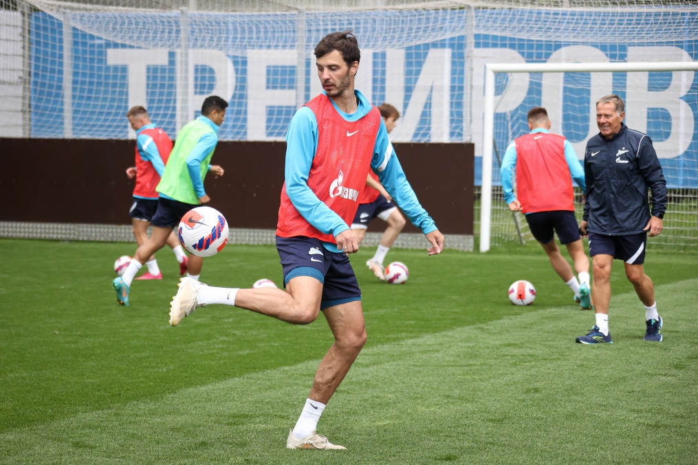 «Газпром» — тренировочные сборы в Петербурге: 20 июня, утренняя тренировка