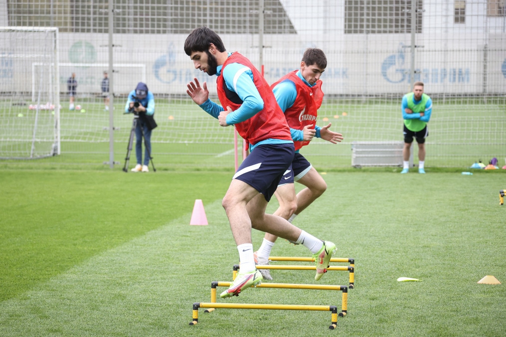 «Газпром» — тренировочные сборы в Петербурге: 20 июня, утренняя тренировка