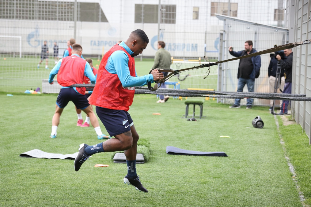 «Газпром» — тренировочные сборы в Петербурге: 20 июня, утренняя тренировка