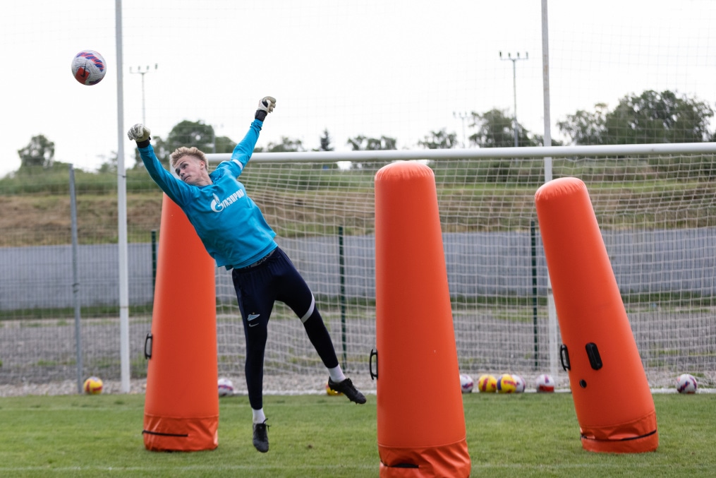 «Газпром» — тренировочные сборы «Зенита»-м в Ставропольском крае: 30 июня, вечерняя тренировка