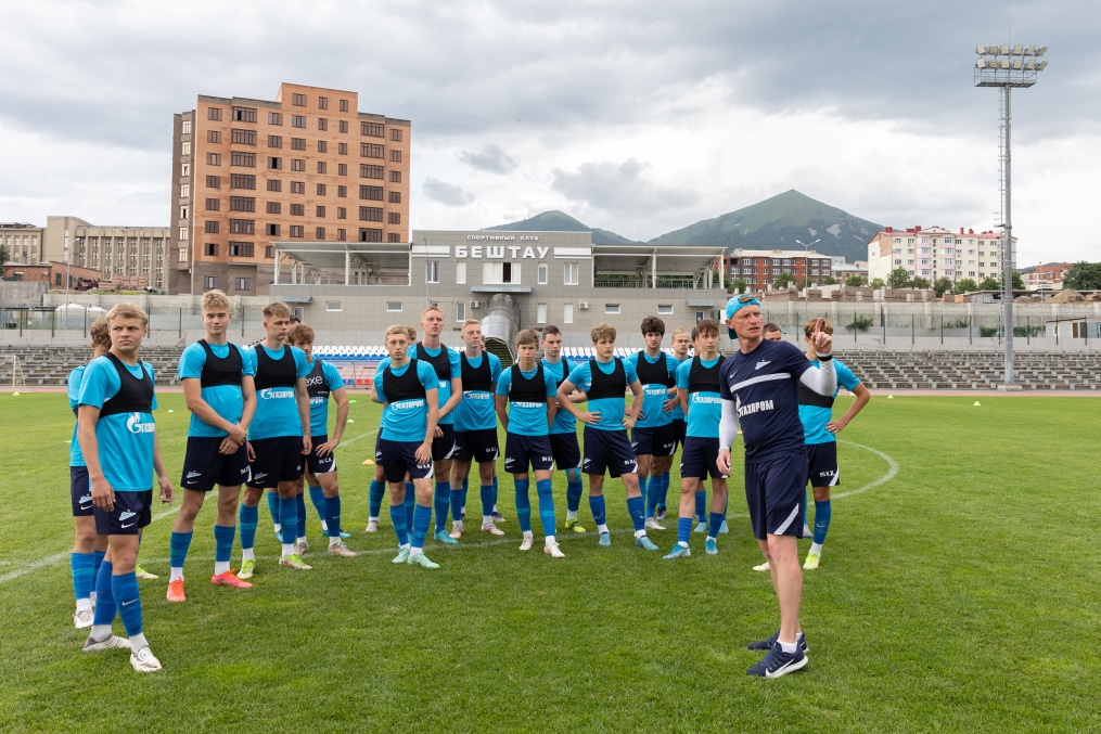 «Газпром» — тренировочные сборы «Зенита»-м в Ставропольском крае: 30 июня, вечерняя тренировка