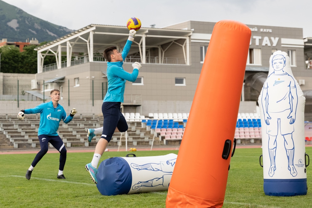 «Газпром» — тренировочные сборы «Зенита»-м в Ставропольском крае: 30 июня, вечерняя тренировка