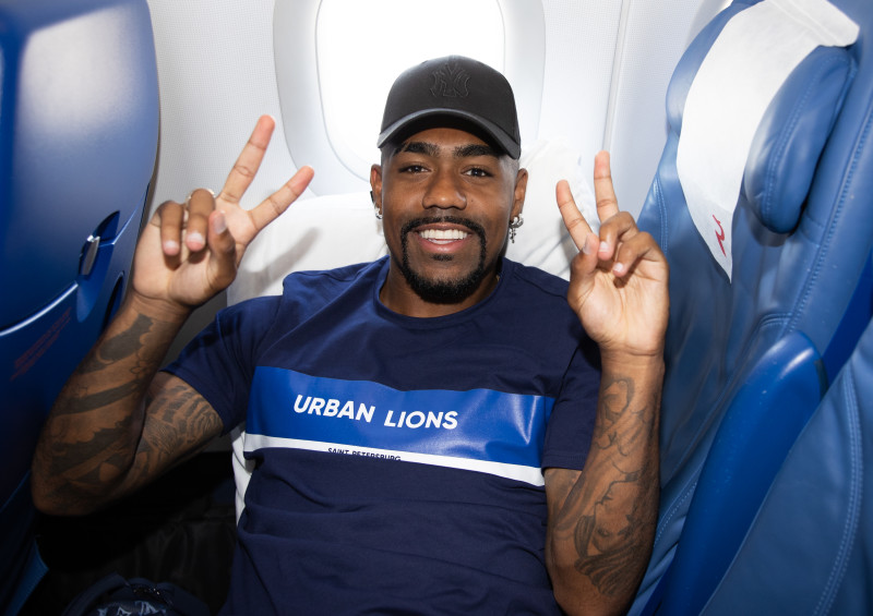 Команда в «Пулково» перед вылетом в Екатеринбург на матч с «Уралом»