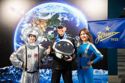 Фан-променад перед матчем «Зенит» — «Крылья Советов»