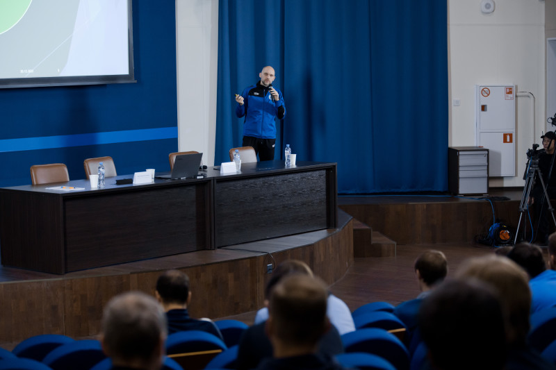 Конференция «Специфика недельного цикла топ-Академий»: второй день