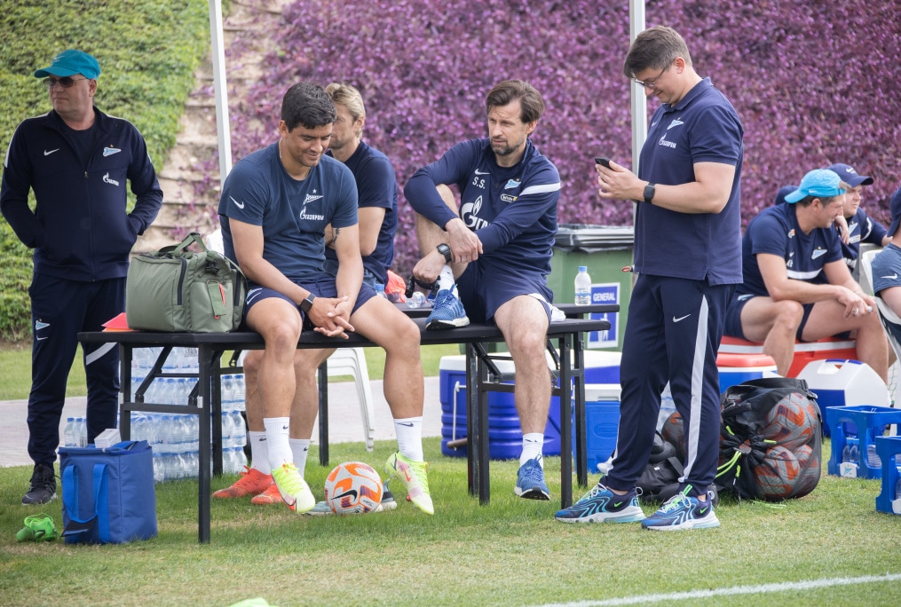 «Газпром»-тренировочные сборы в Катаре: 21 января, утренняя тренировка