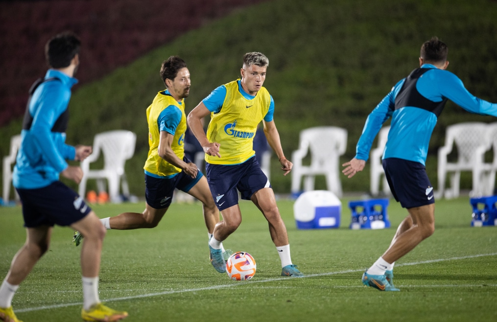 «Газпром»-тренировочные сборы в Катаре: 21 января, вечерняя тренировка
