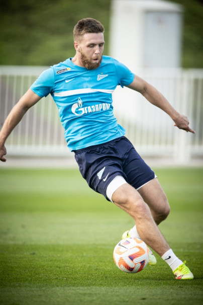 «Газпром» — тренировочные сборы в Катаре: двусторонний тренировочный матч