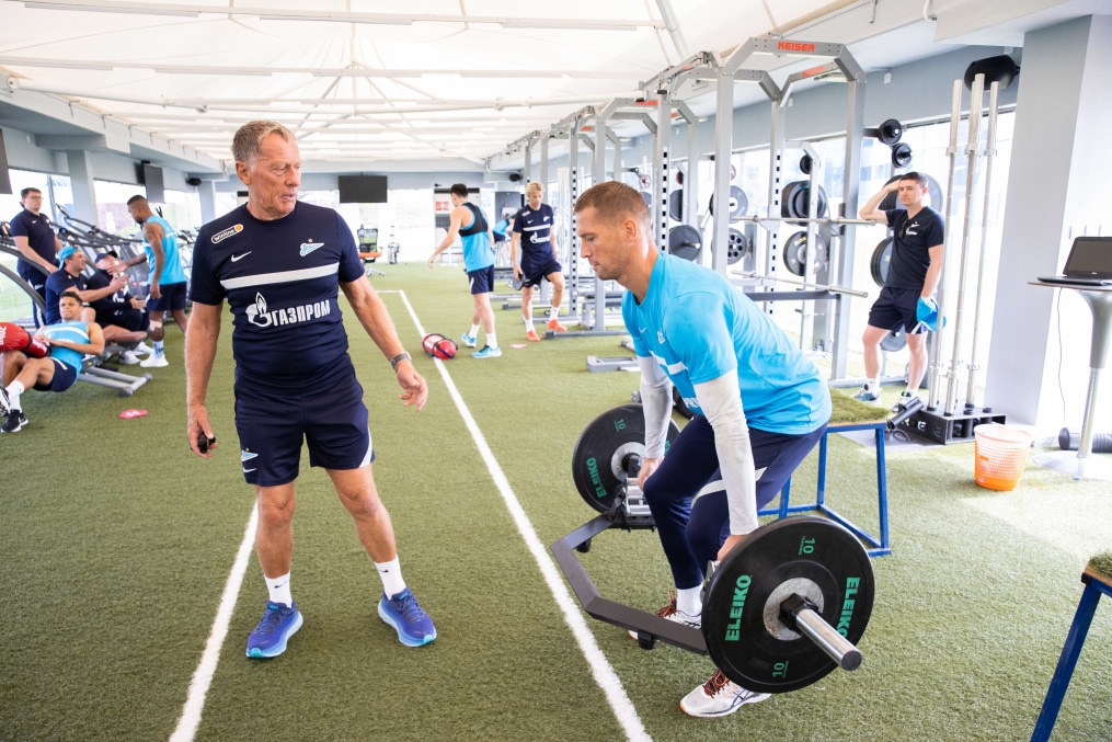 «Газпром»-тренировочные сборы в Катаре: 24 января, утренняя тренировка