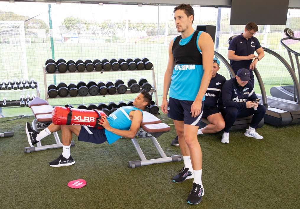 «Газпром»-тренировочные сборы в Катаре: 24 января, утренняя тренировка