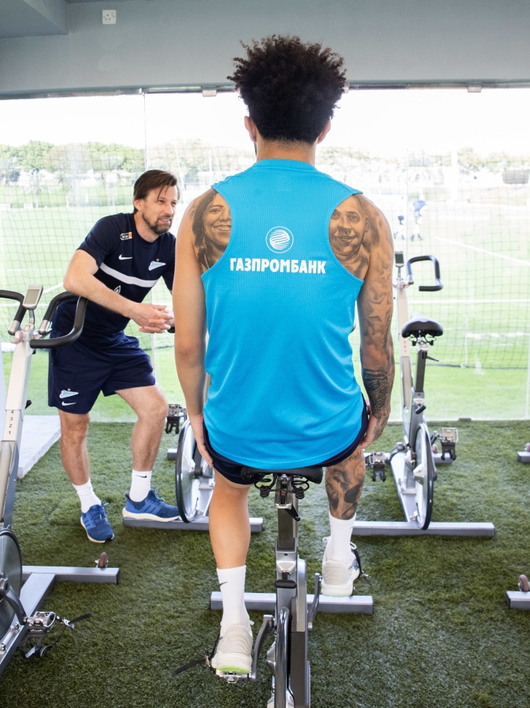 «Газпром»-тренировочные сборы в Катаре: 24 января, утренняя тренировка