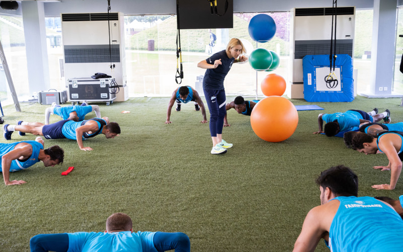 «Газпром»-тренировочные сборы в Катаре: 24 января, утренняя тренировка