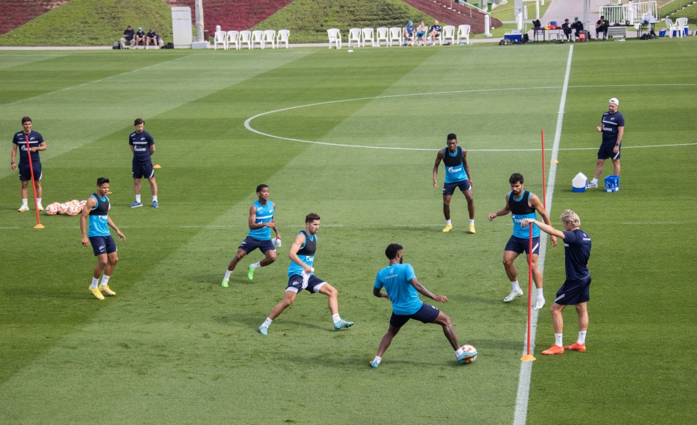 «Газпром»-тренировочные сборы в Катаре: 24 января, утренняя тренировка