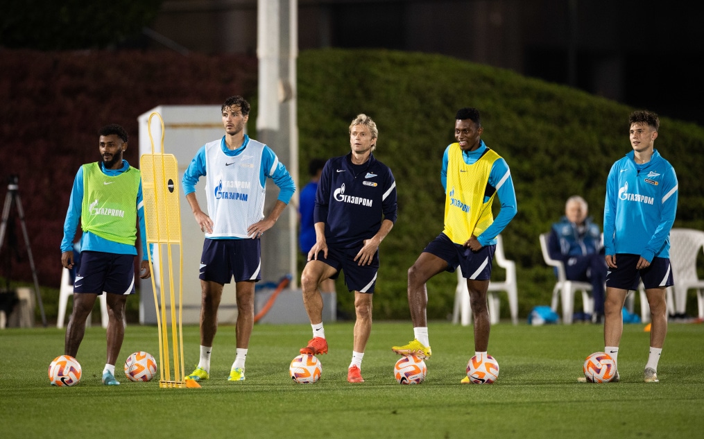 «Газпром»-тренировочные сборы в Катаре: 24 января, вечерняя тренировка