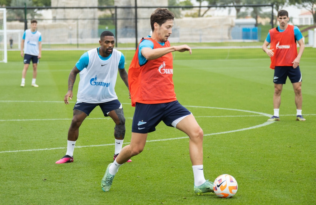 «Газпром»-тренировочные сборы в Катаре: 26 января, утренняя тренировка