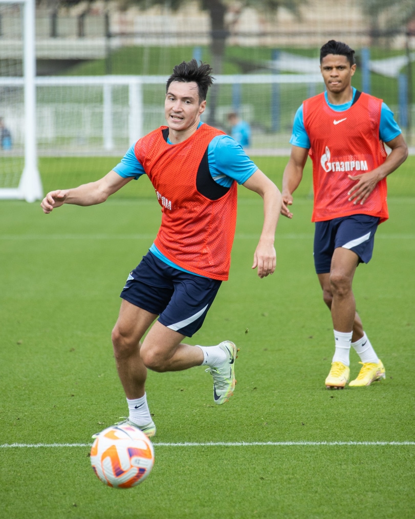 «Газпром»-тренировочные сборы в Катаре: 26 января, утренняя тренировка