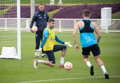 «Газпром»-тренировочные сборы в Катаре: 27 января, утренняя тренировка