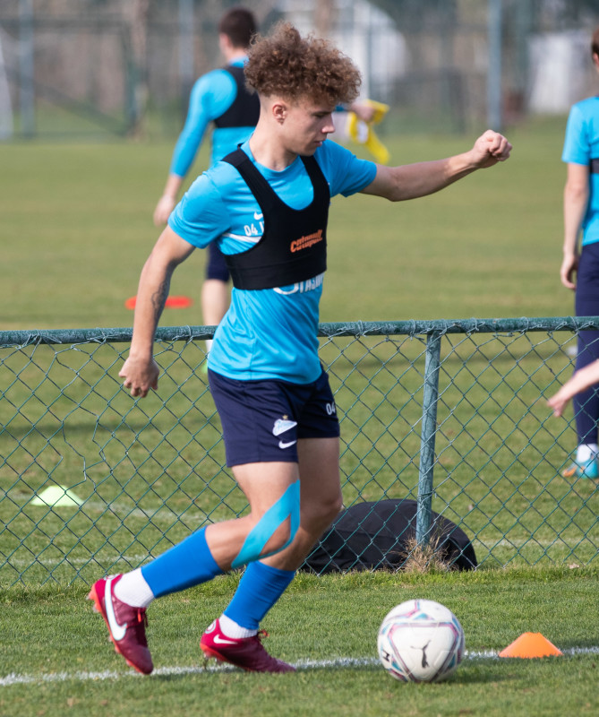 «Газпром»-тренировочные сборы «Зенита»-м в Турции: 27 января, утренняя тренировка