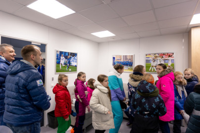 Экскурсия для футболисток «Дрозд—Волхов» на базе женской команды