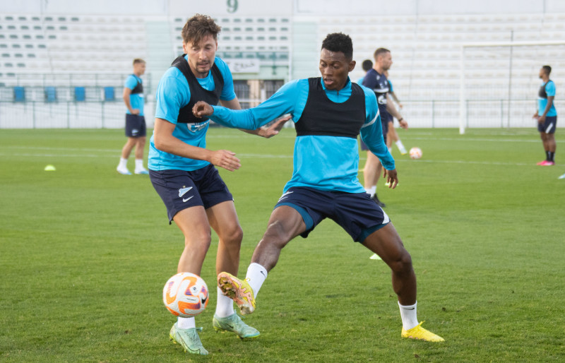 «Газпром» — тренировочные сборы в Дубае, 1 февраля: вечерняя тренировка