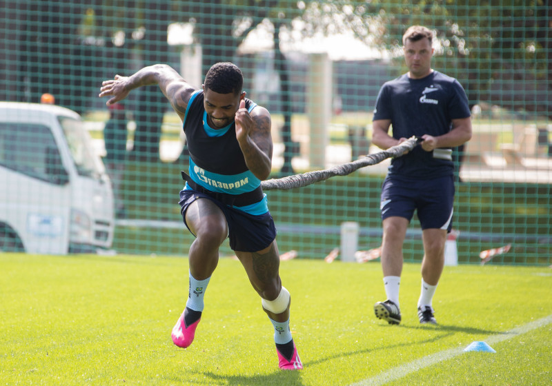 «Газпром» — тренировочные сборы в Дубае, 2 февраля: утренняя тренировка