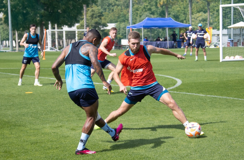 «Газпром» — тренировочные сборы в Дубае, 2 февраля: утренняя тренировка