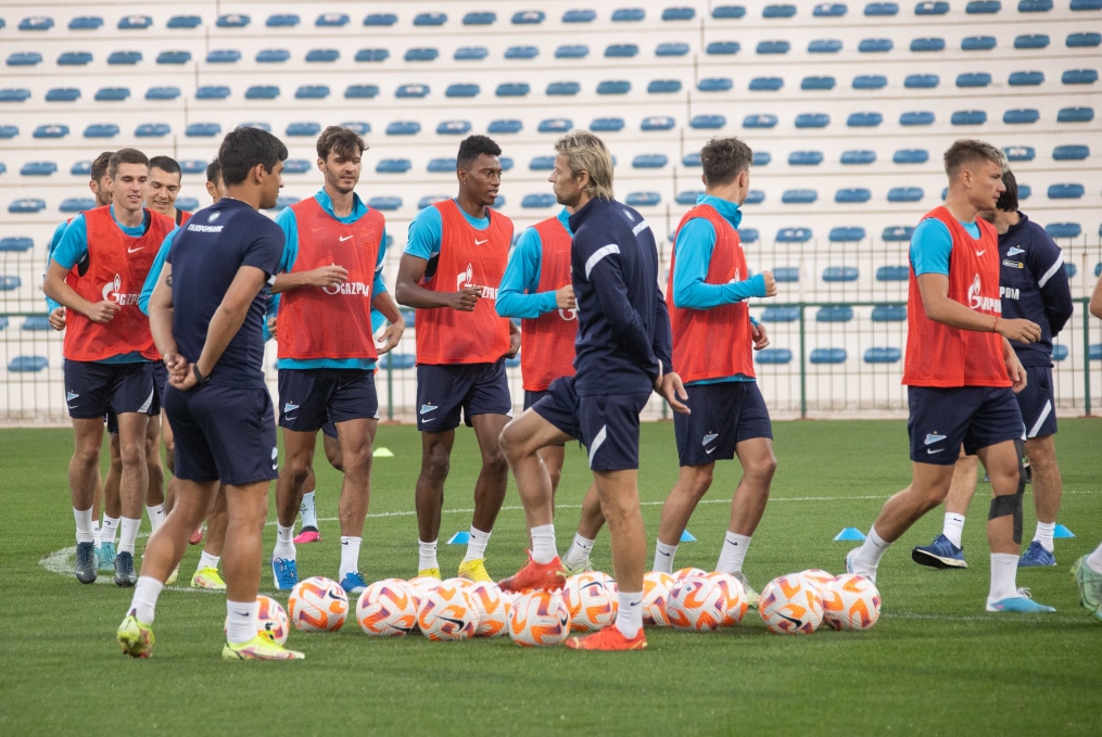 «Газпром» — тренировочные сборы в Дубае, 2 февраля: вечерняя тренировка