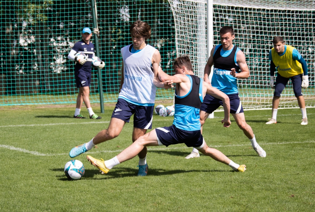 «Газпром» — тренировочные сборы в Дубае, 7 февраля: утренняя тренировка