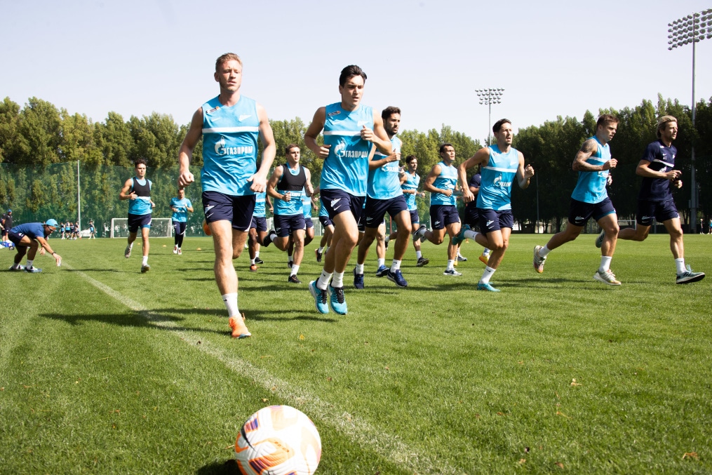 «Газпром» — тренировочные сборы в Дубае, 7 февраля: утренняя тренировка