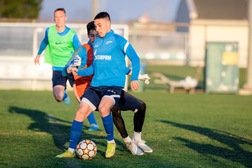 Вторые учебно-тренировочные сборы «Зенита»-м: 19 февраля, вечерняя тренировка