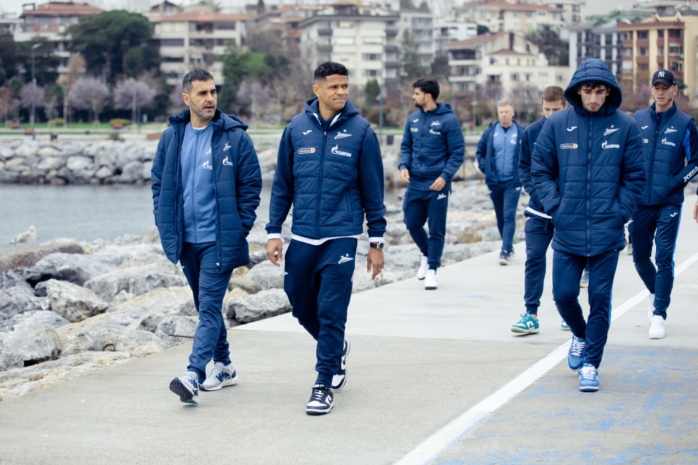 «Зенит» на прогулке перед матчем с «Фенербахче»