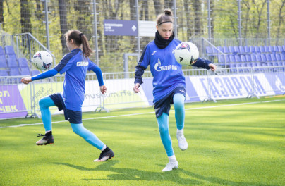Тренировка женской команды U-16 перед выездом на турнир в Екатеринбург