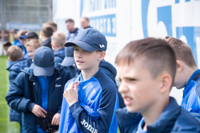 Игроки команды «Газпром»-Академии 2013 г.р. на тренировке «Зенита»