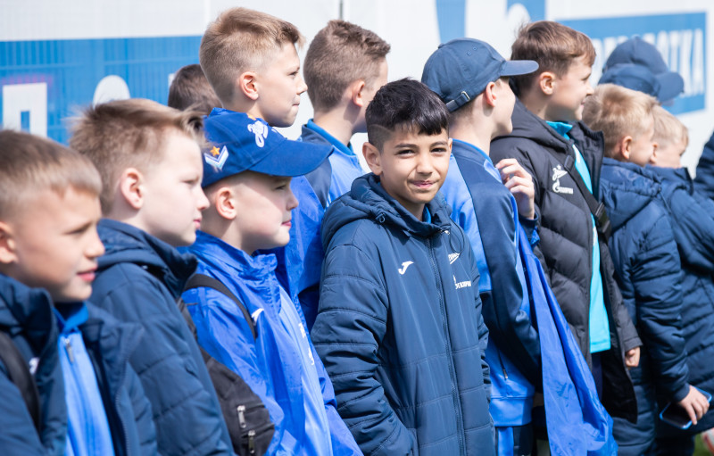 Игроки команды «Газпром»-Академии 2013 г.р. на тренировке «Зенита»