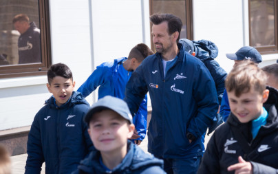 Игроки команды «Газпром»-Академии 2013 г.р. на тренировке «Зенита»