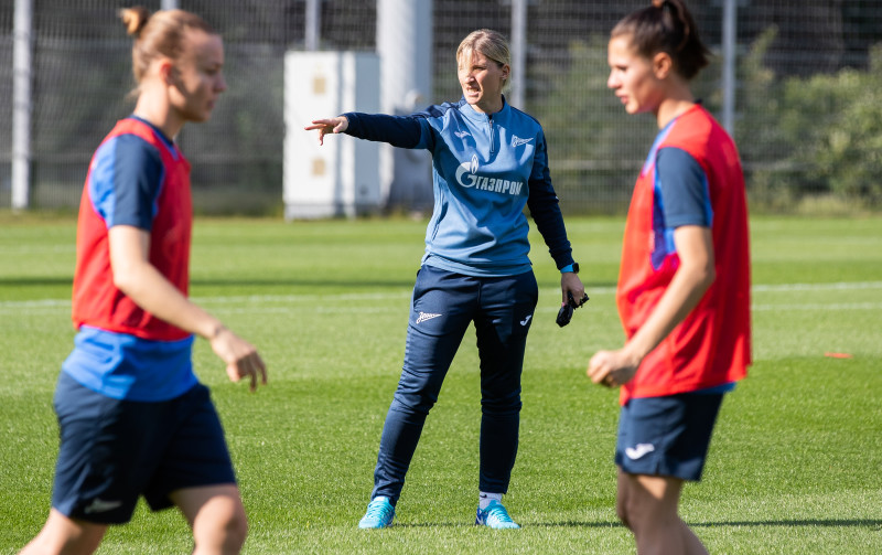 Тренировка женской команды «Зенит» перед матчем c «Рубином»