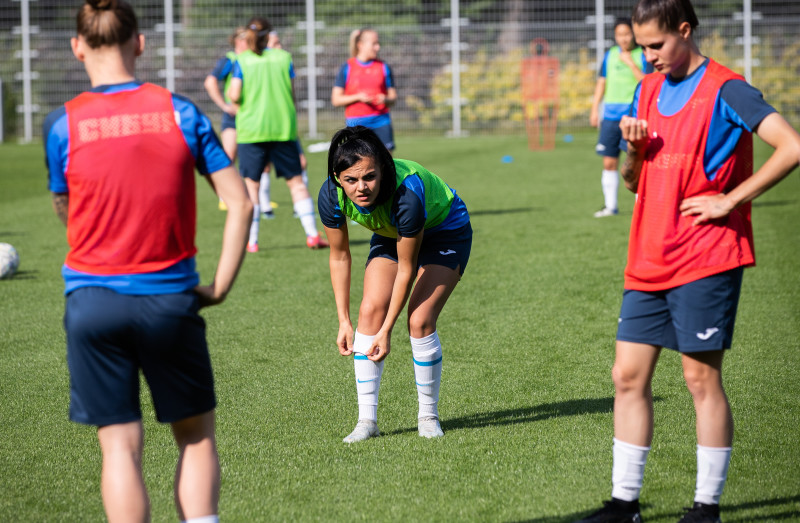 Тренировка женской команды «Зенит» перед матчем c «Рубином»