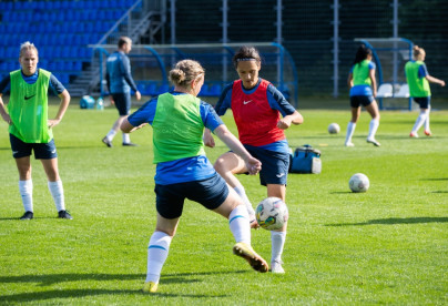 Тренировка женской команды «Зенит» перед матчем c «Рубином»
