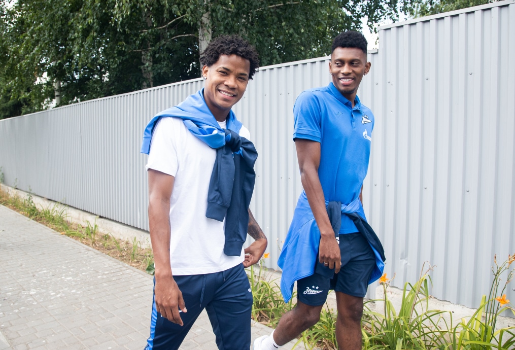 Прогулка команды перед матчем «Зенит» — ЦСКА